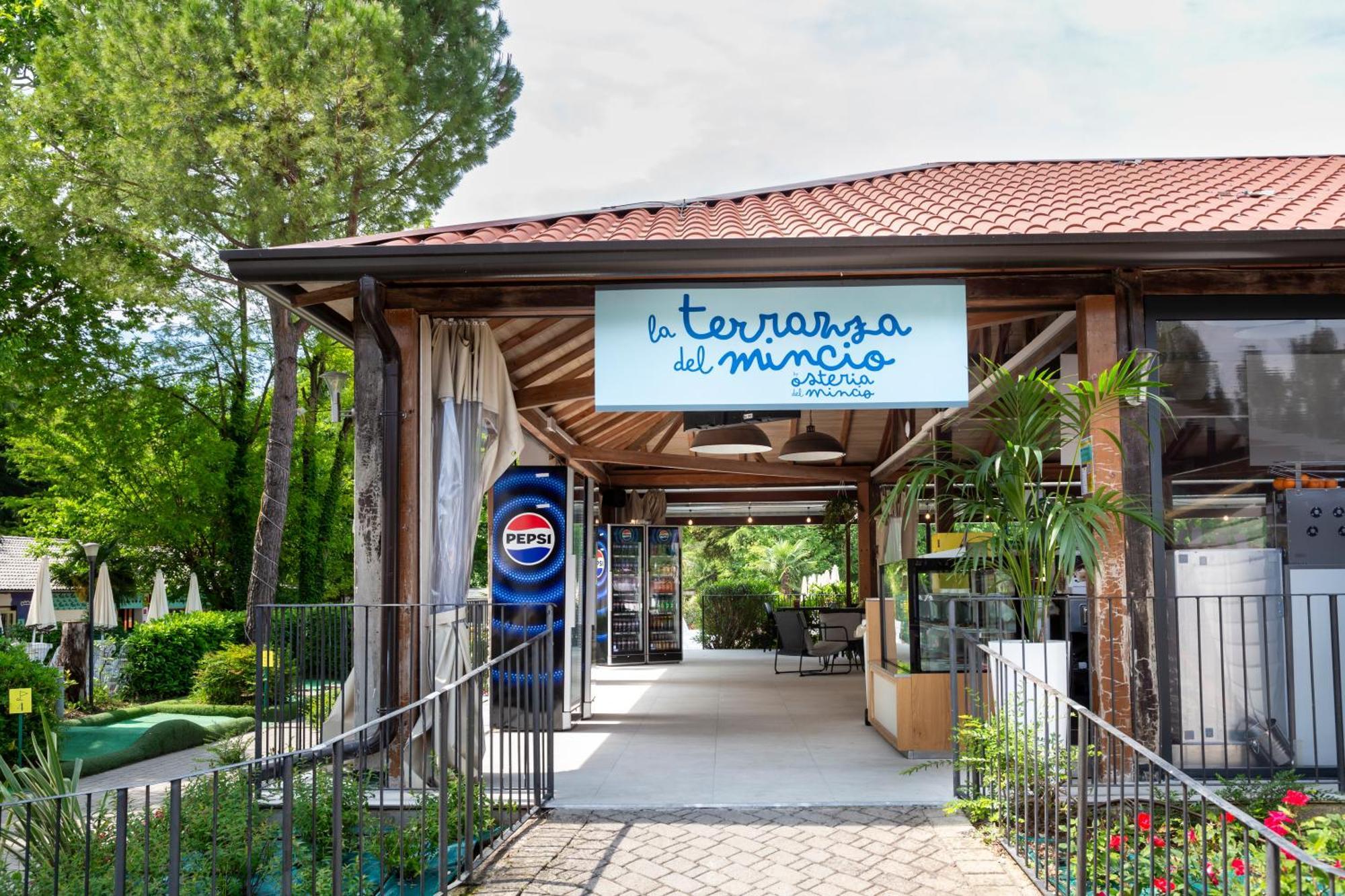 Hu Altomincio Village Valeggio sul Mincio Exterior photo